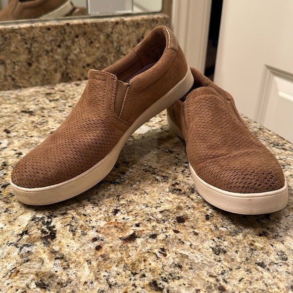 Dr. Scholl's Shoes - Dr Scholl’s Be FREE energy technology